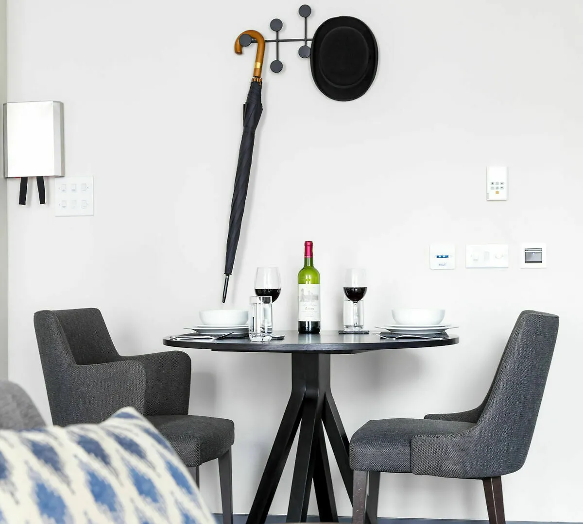 Hotel Cove Cannon Street London